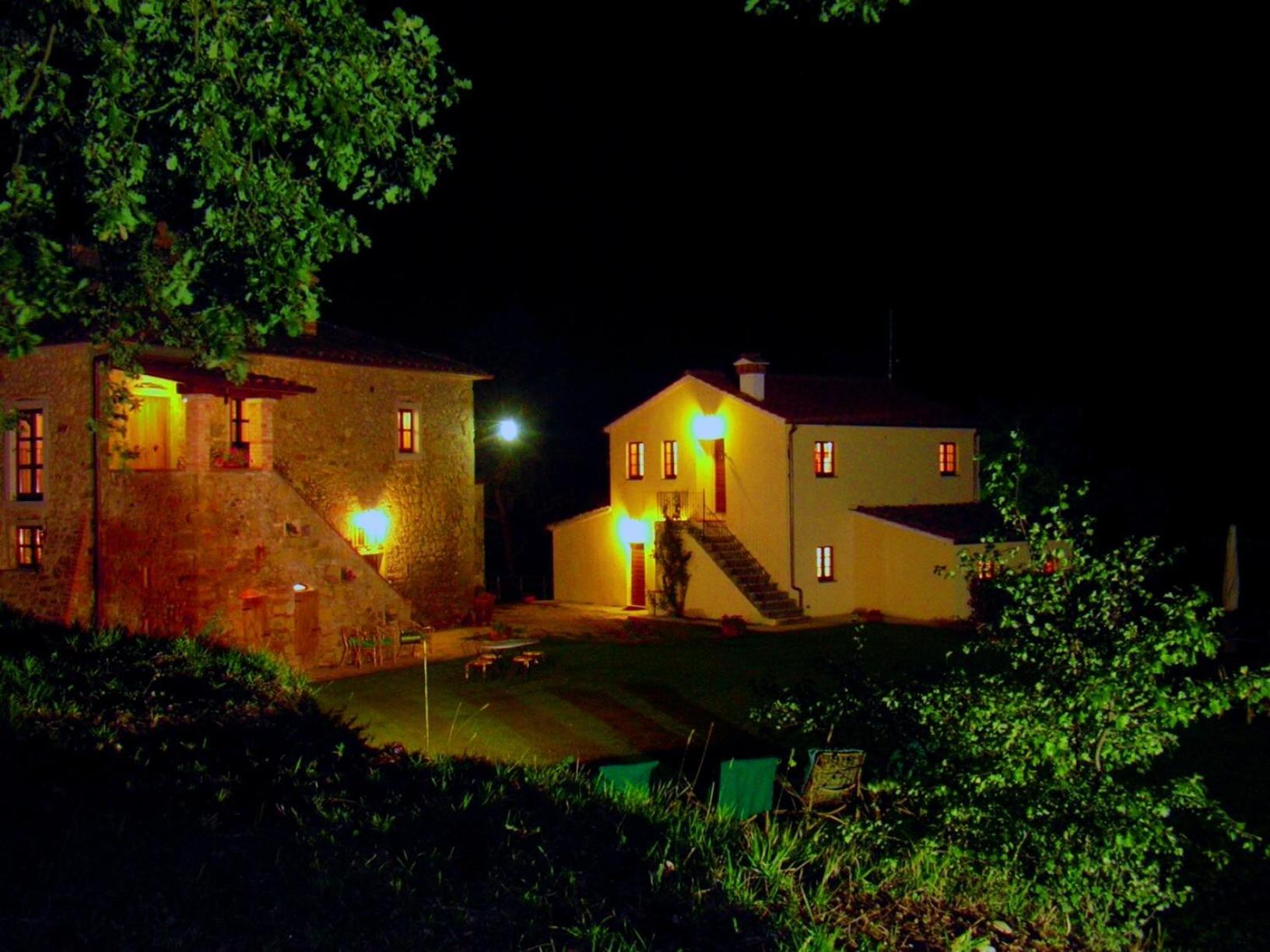 Gasthaus Agriturismo Il Sasso Anghiari Exterior foto