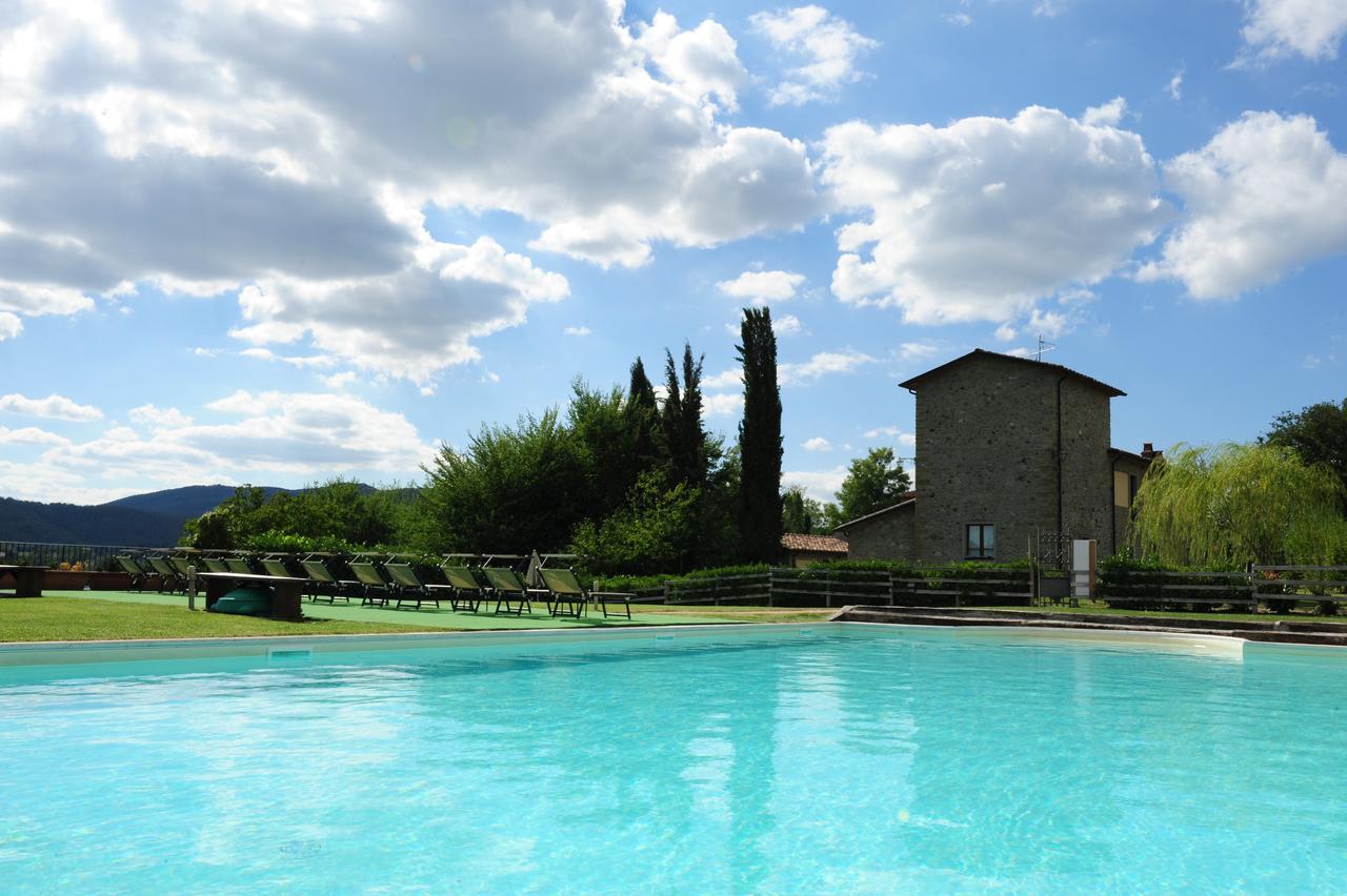 Gasthaus Agriturismo Il Sasso Anghiari Exterior foto