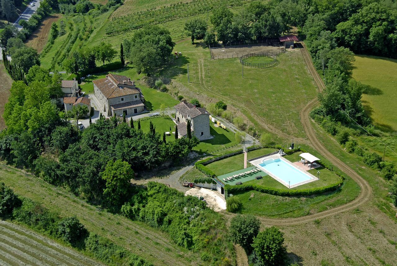 Gasthaus Agriturismo Il Sasso Anghiari Exterior foto